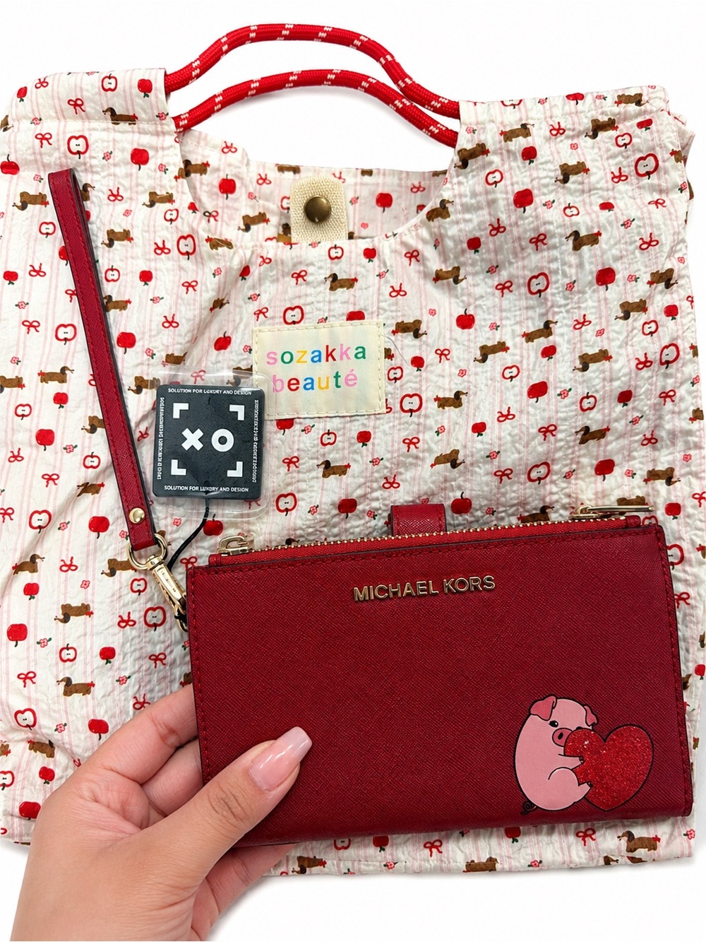 Michael Kors Red Wristlet Wallet with Heart Pig Patch - Picture 1 of 6